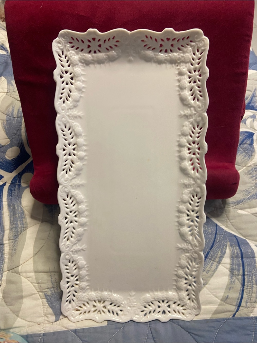 GRACE’S TEAWARE Laced Trim VICTORIAN DOILY Porcelain Rectangular Serving Dish